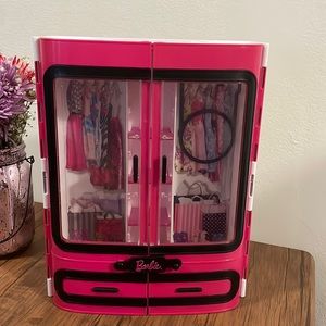 2015 barbie closet